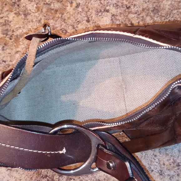 DOONEY&BOURKE PURSE - Picture 8 of 12